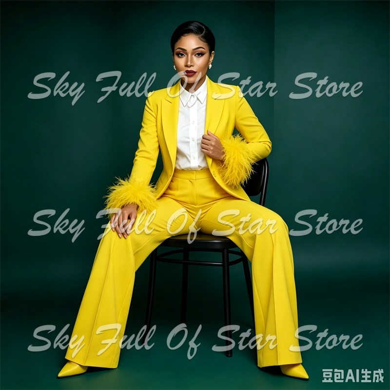 Bright Yellow Feather Cuff Wom - đánh giá và giá Yellow Formal Wear Women