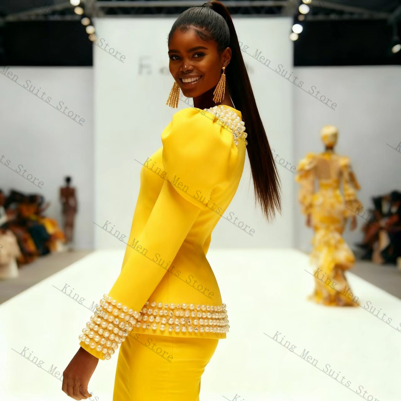 Yellow Black Women Suit Set 2  - đánh giá và giá Yellow Formal Wear Women